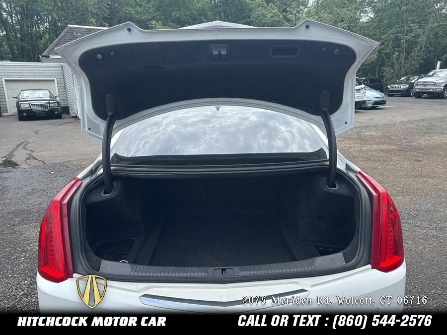 Vehicle image 27 of 43