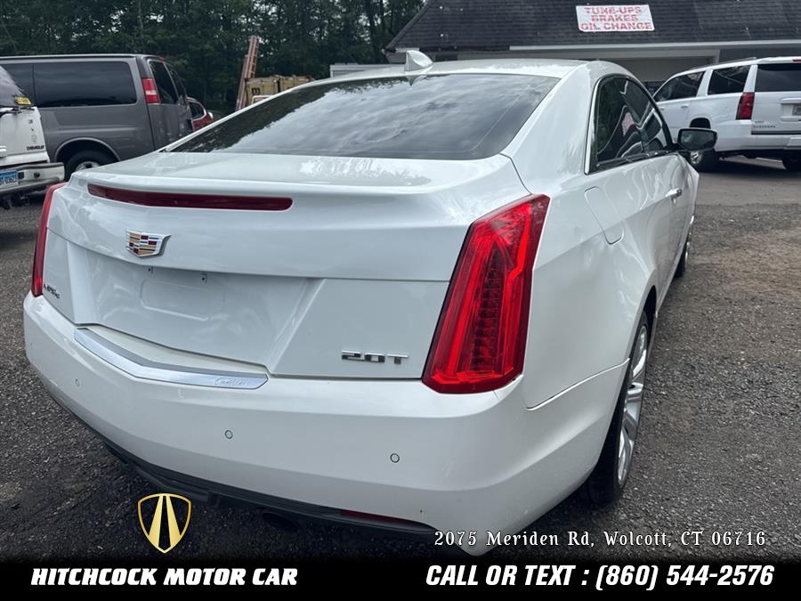 Vehicle image 10 of 43
