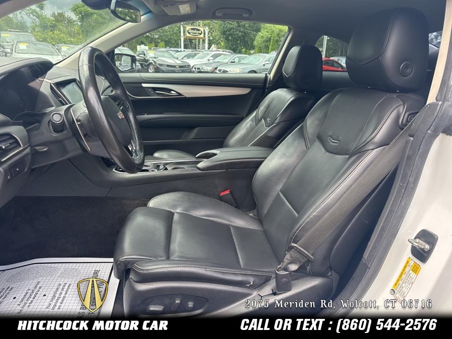 Vehicle image 41 of 43