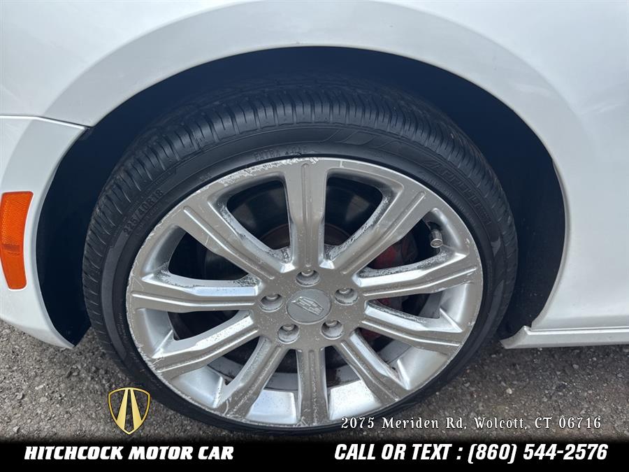 Vehicle image 22 of 43