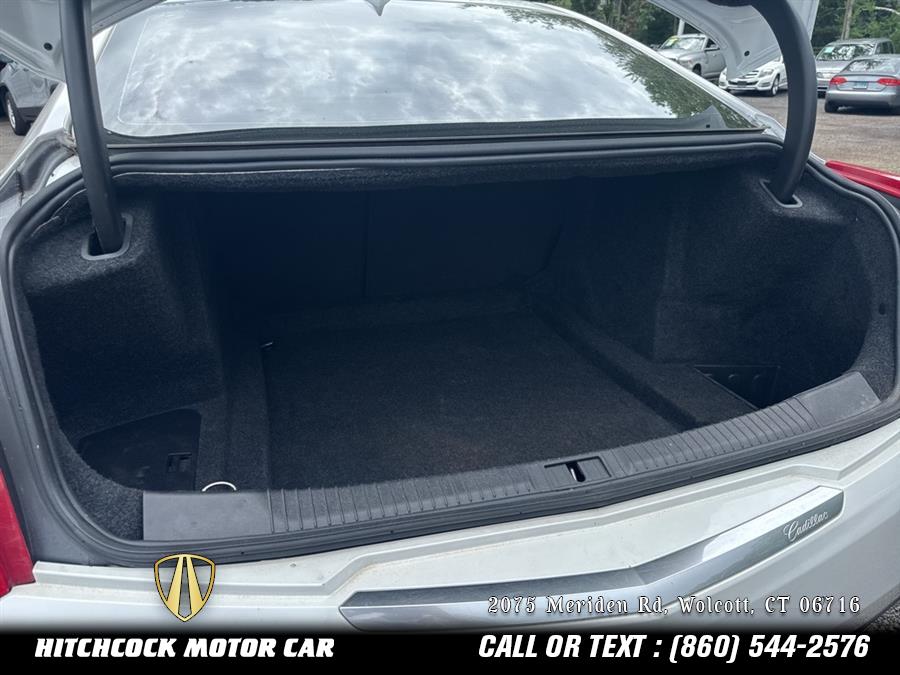 Vehicle image 26 of 43