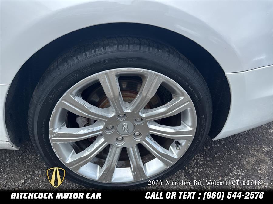 Vehicle image 23 of 43