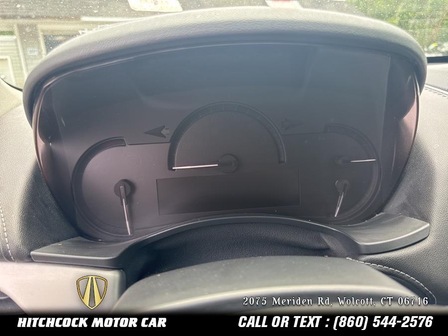 Vehicle image 38 of 43
