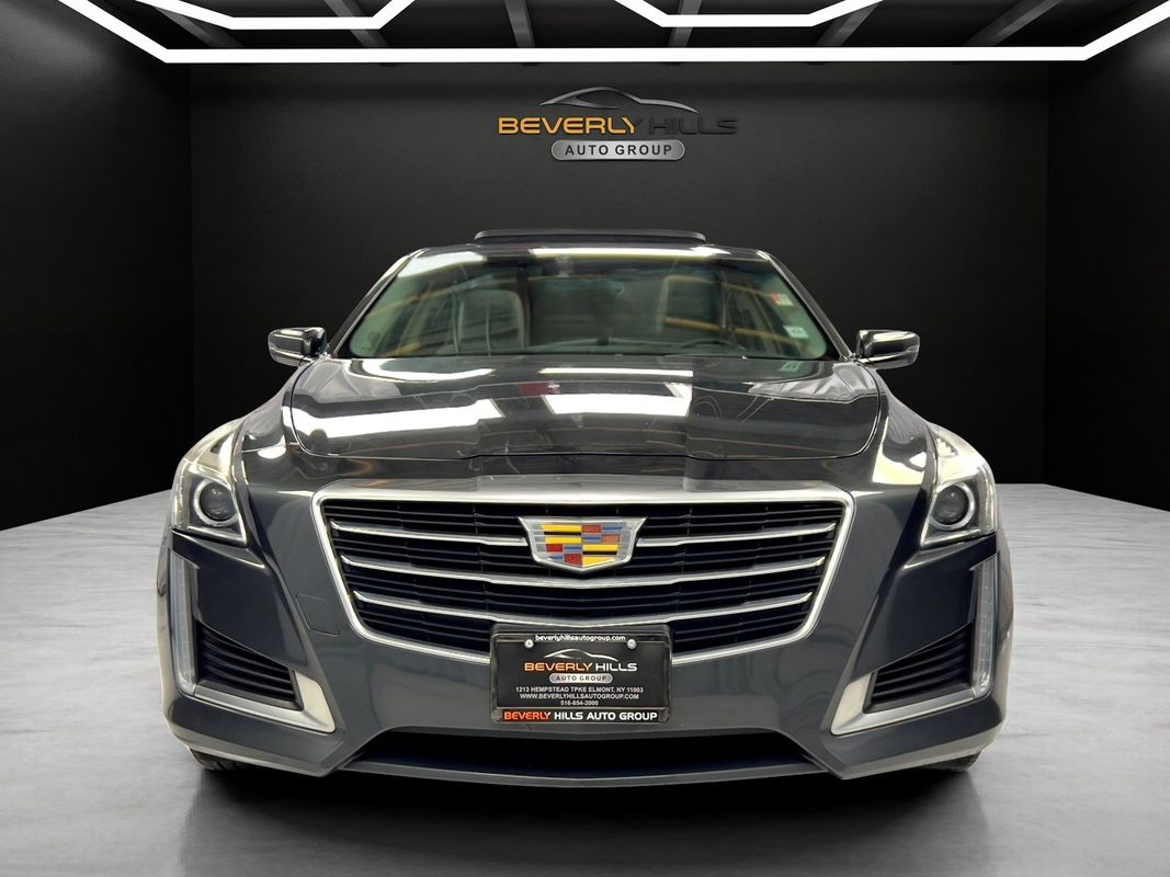 2015 Cadillac CTS Luxury Image 2 of 42