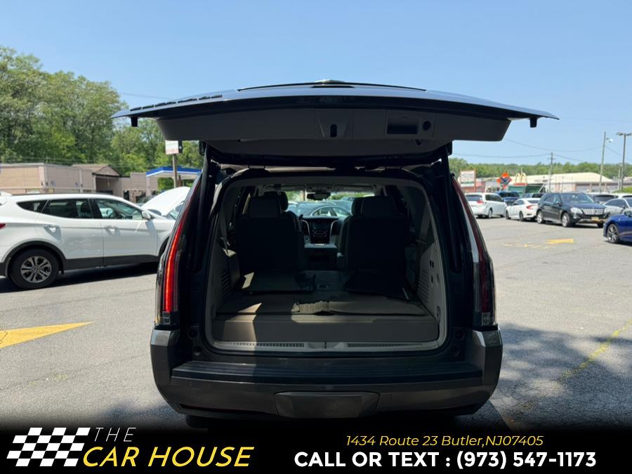 Vehicle image 6 of 28