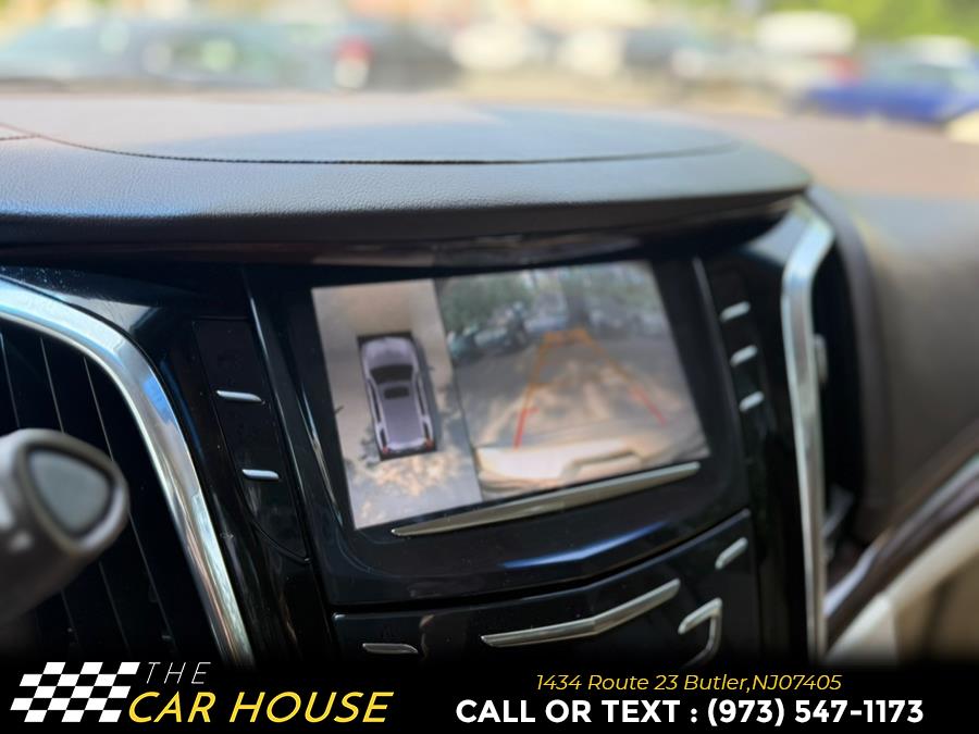 Vehicle image 27 of 28