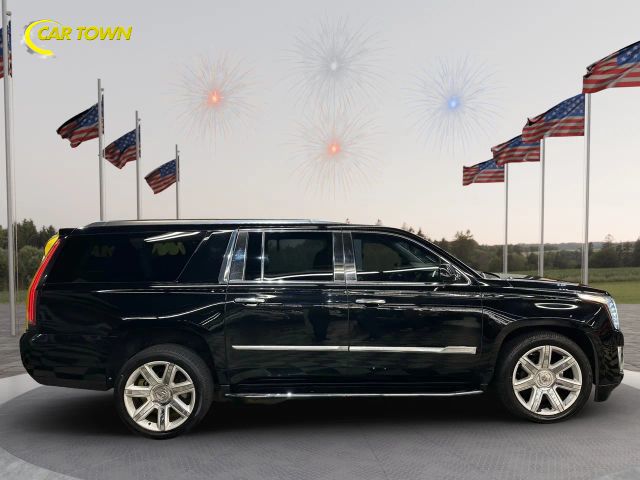 2015 Cadillac Escalade ESV Luxury Image 8 of 48