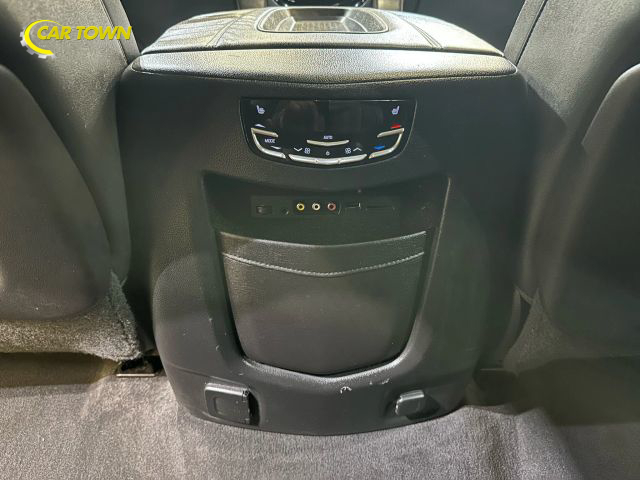 2015 Cadillac Escalade ESV Luxury Image 37 of 48