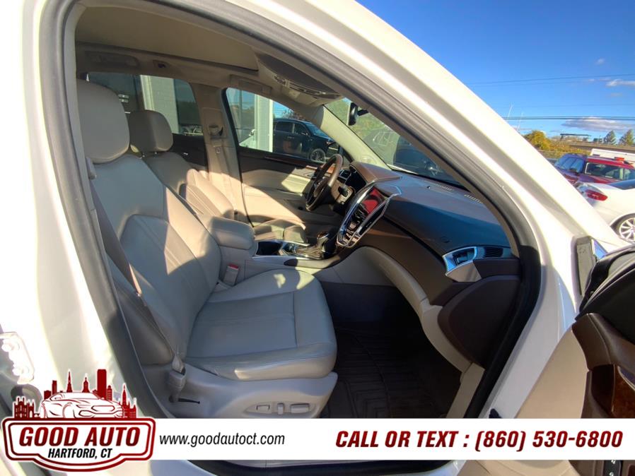 Vehicle image 13 of 18