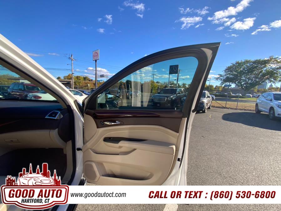 Vehicle image 12 of 18