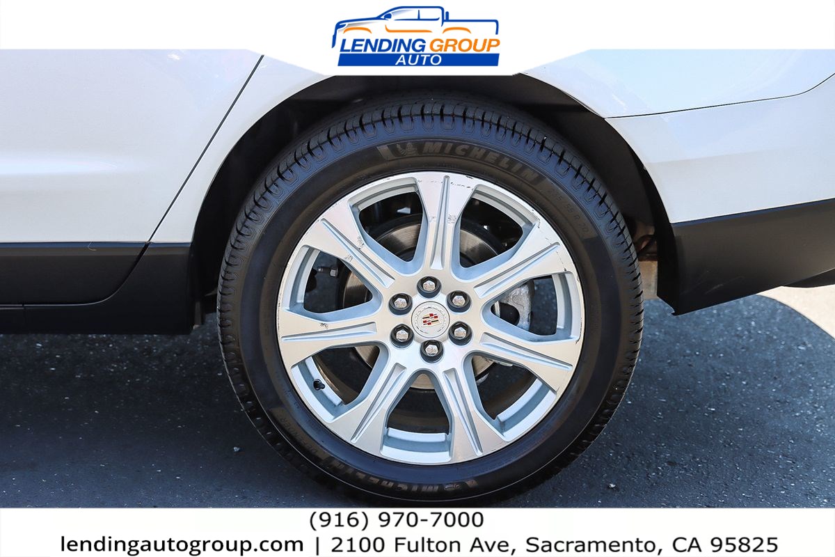 Vehicle image 10 of 25