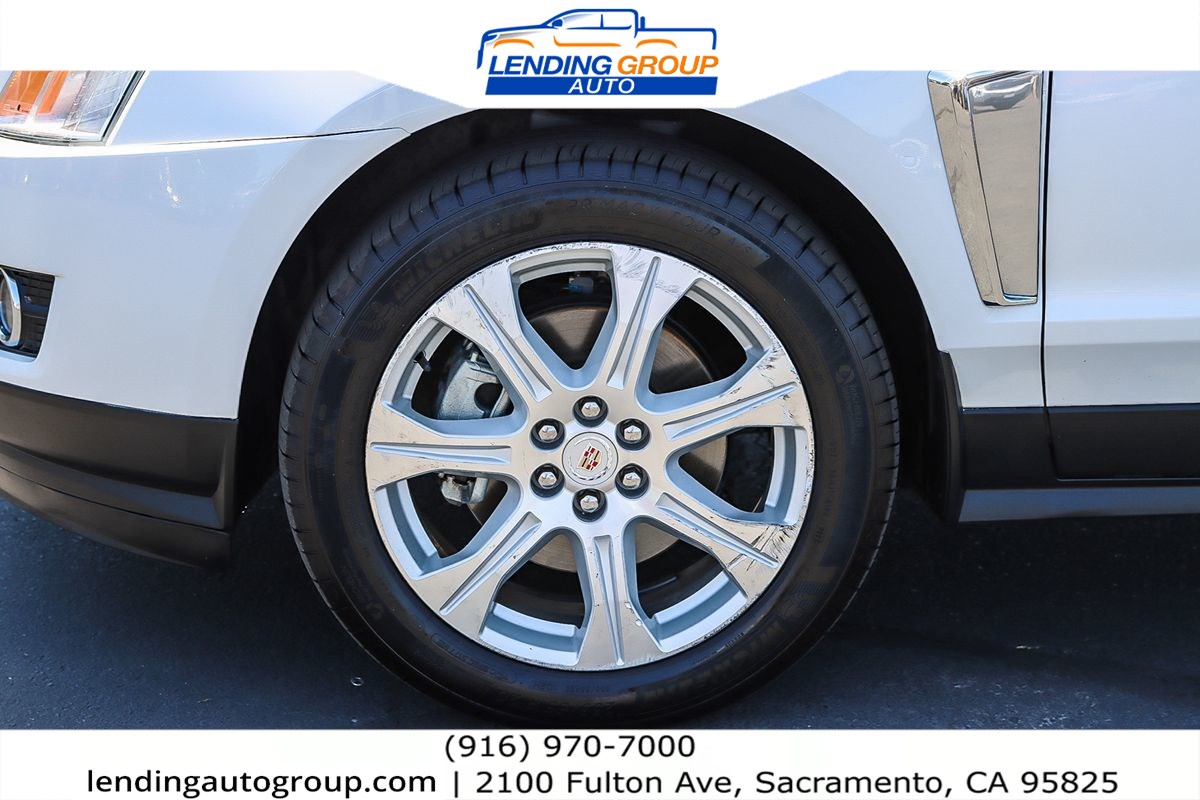 Vehicle image 9 of 25