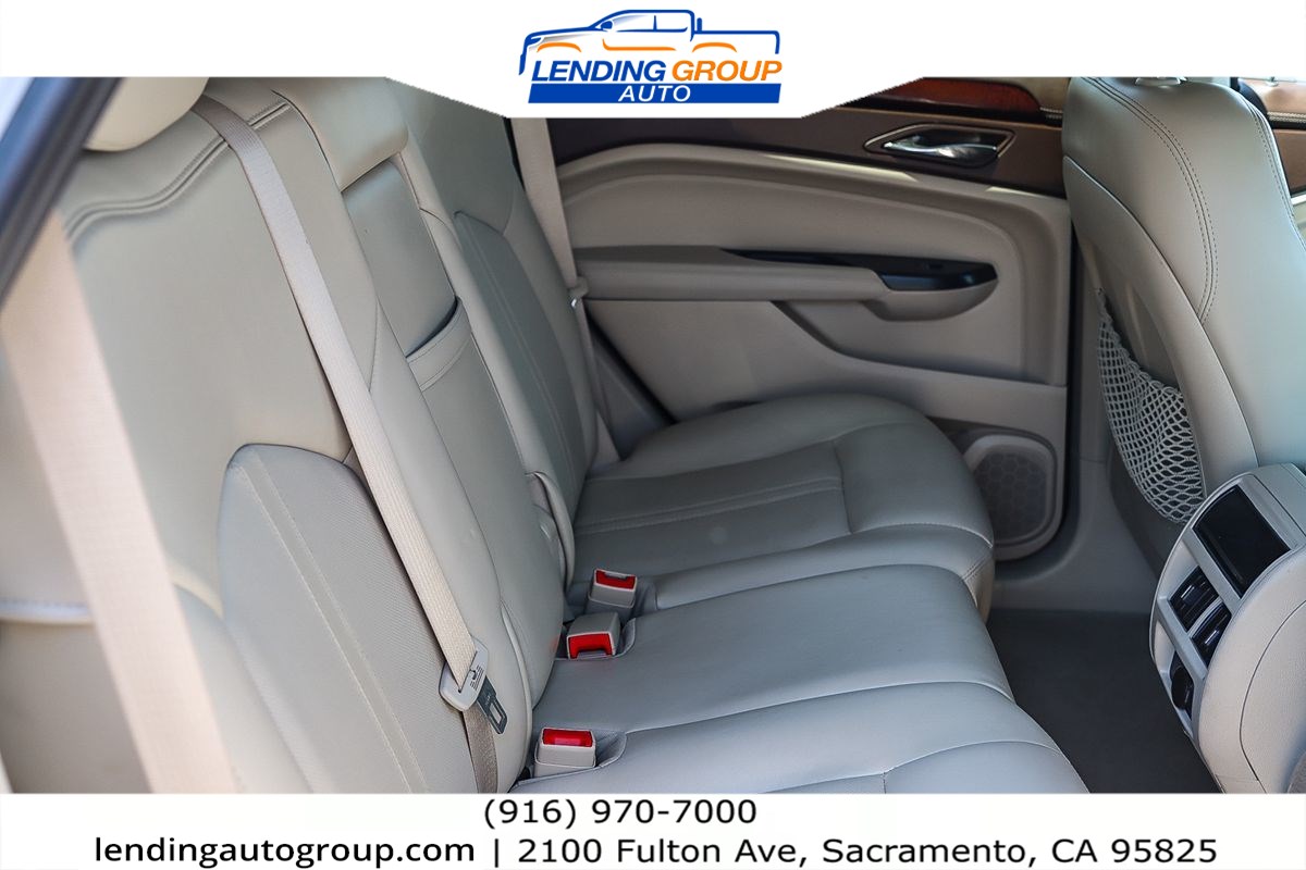 Vehicle image 15 of 25