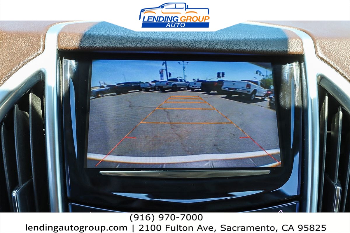 Vehicle image 22 of 25