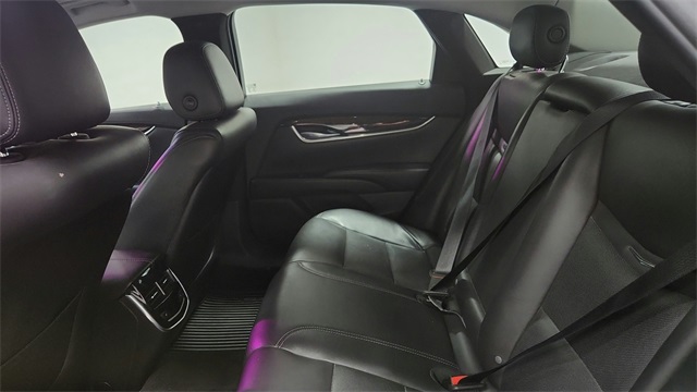 Vehicle image 20 of 26