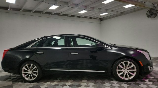 Vehicle image 5 of 26