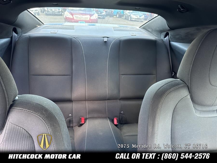 Vehicle image 33 of 39