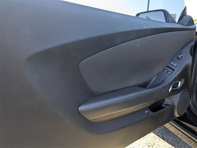 2015 Chevrolet Camaro LT Image 19 of 26