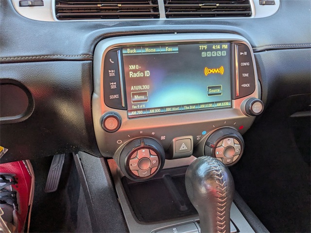 2015 Chevrolet Camaro LT Image 17 of 26