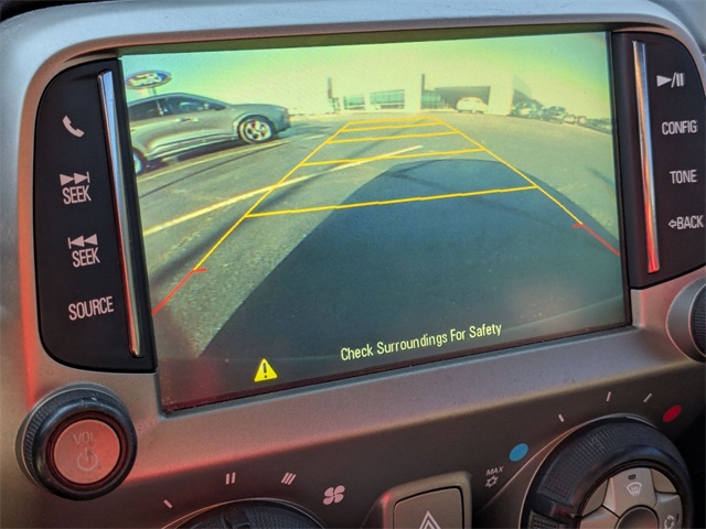 2015 Chevrolet Camaro LT Image 16 of 26