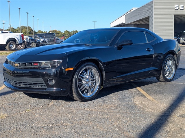 2015 Chevrolet Camaro LT Image 1 of 26