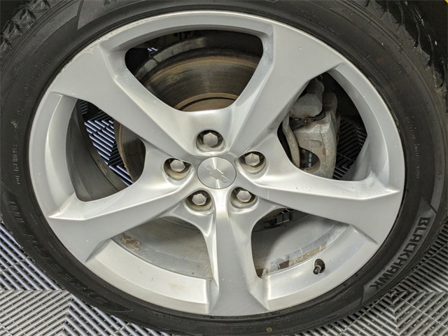 Vehicle image 9 of 28