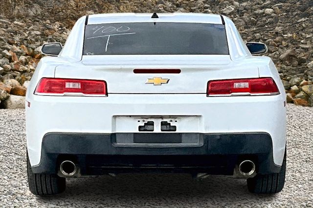 2015 Chevrolet Camaro LS Image 5 of 27