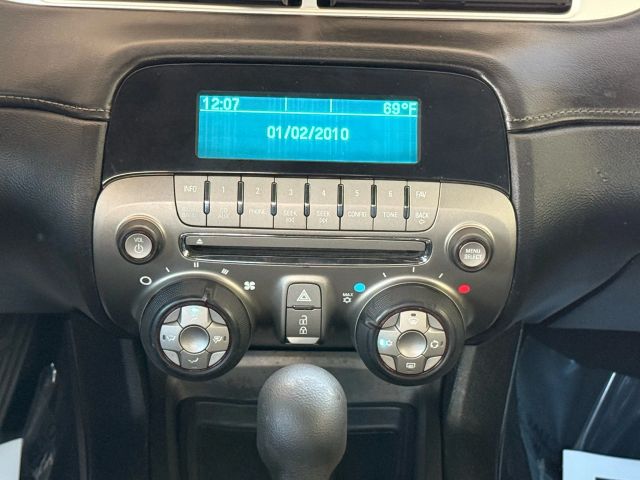 2015 Chevrolet Camaro LS Image 22 of 27