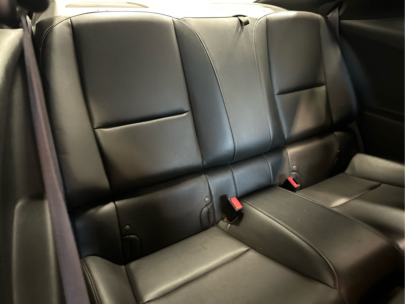 Vehicle image 23 of 39