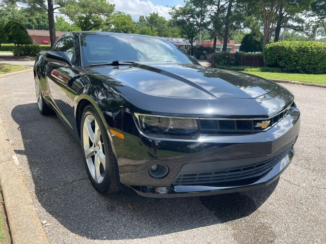 2015 Chevrolet Camaro LT Image 2 of 18
