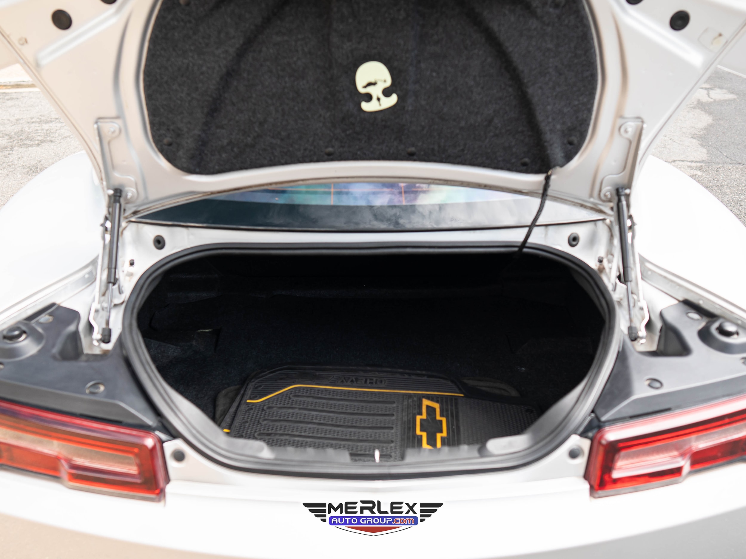 Vehicle image 12 of 43