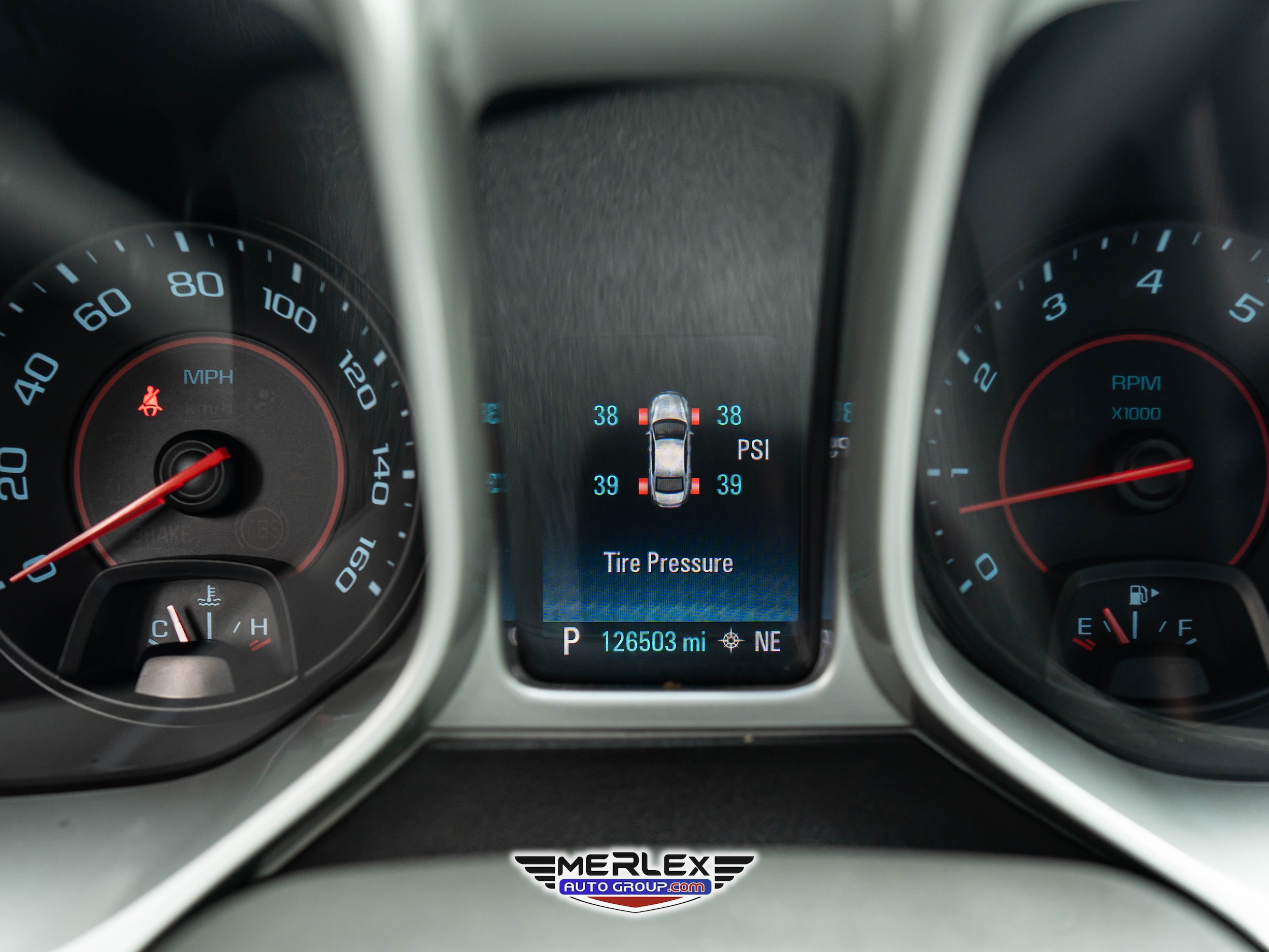 Vehicle image 19 of 43