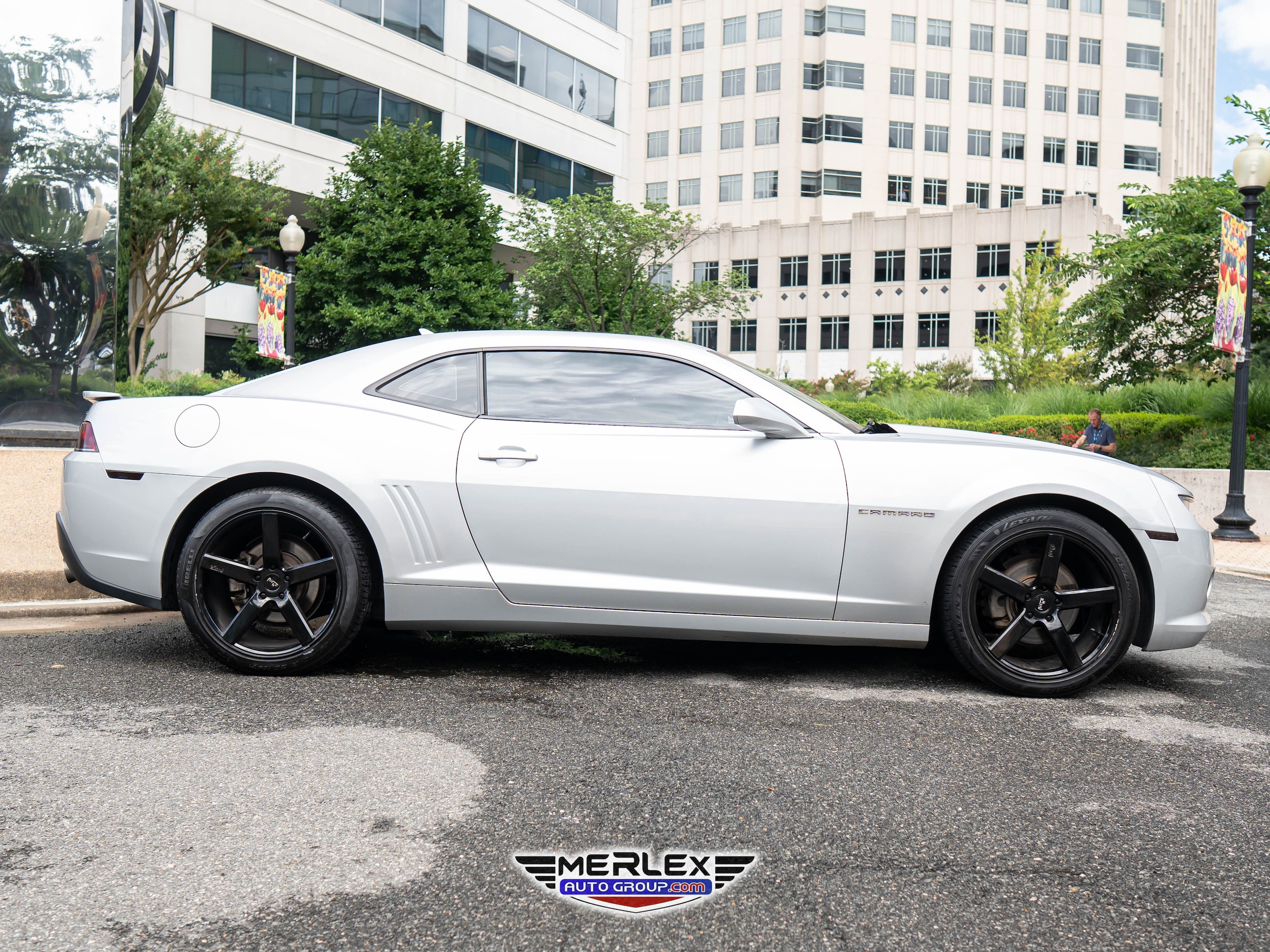 Vehicle image 2 of 43