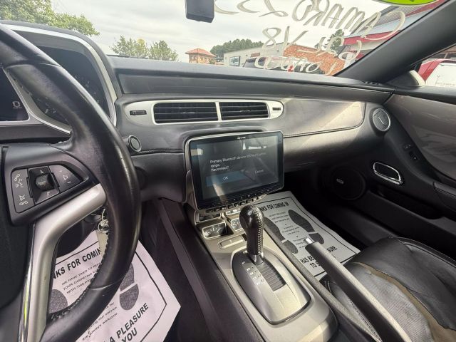 Vehicle image 11 of 12