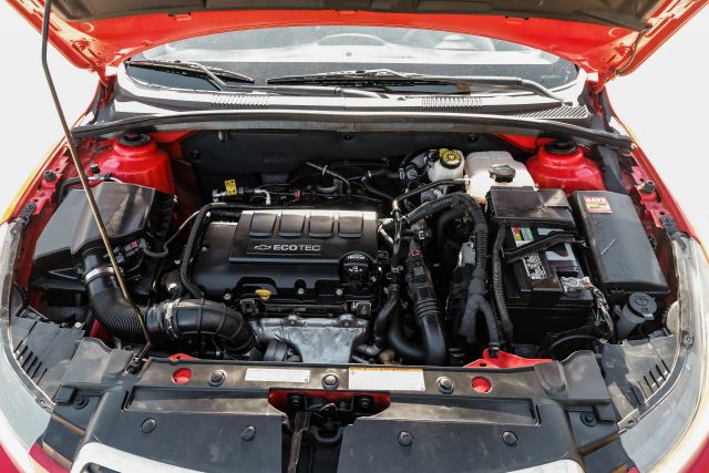 2015 Chevrolet Cruze LT Image 16 of 59