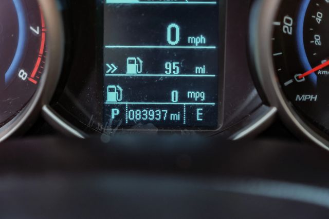 2015 Chevrolet Cruze LT Image 38 of 59