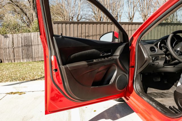 2015 Chevrolet Cruze LT Image 56 of 59