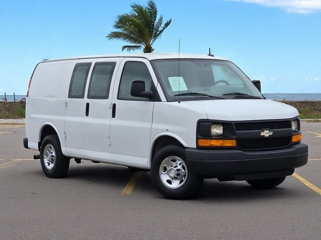 Vehicle image 3 of 43