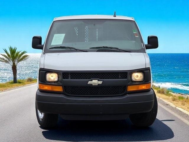 Vehicle image 2 of 43