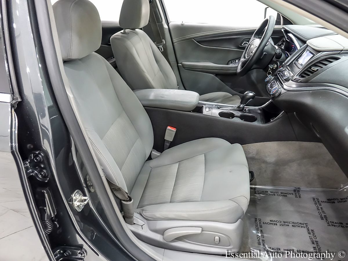 2015 Chevrolet Impala LS Image 17 of 34