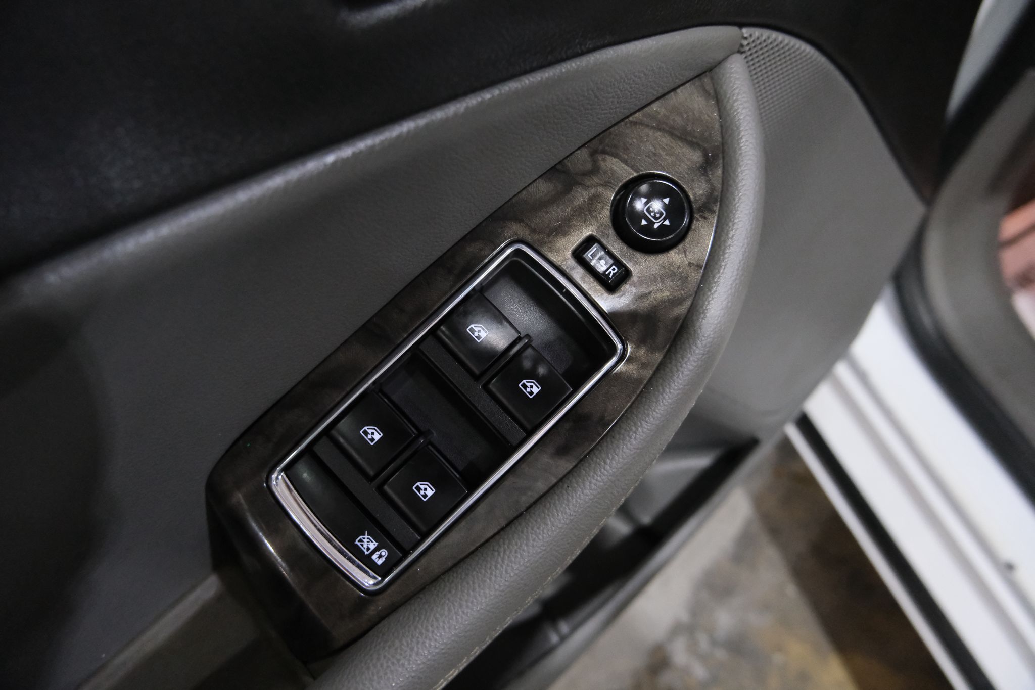 2015 Chevrolet Impala LT Image 32 of 37