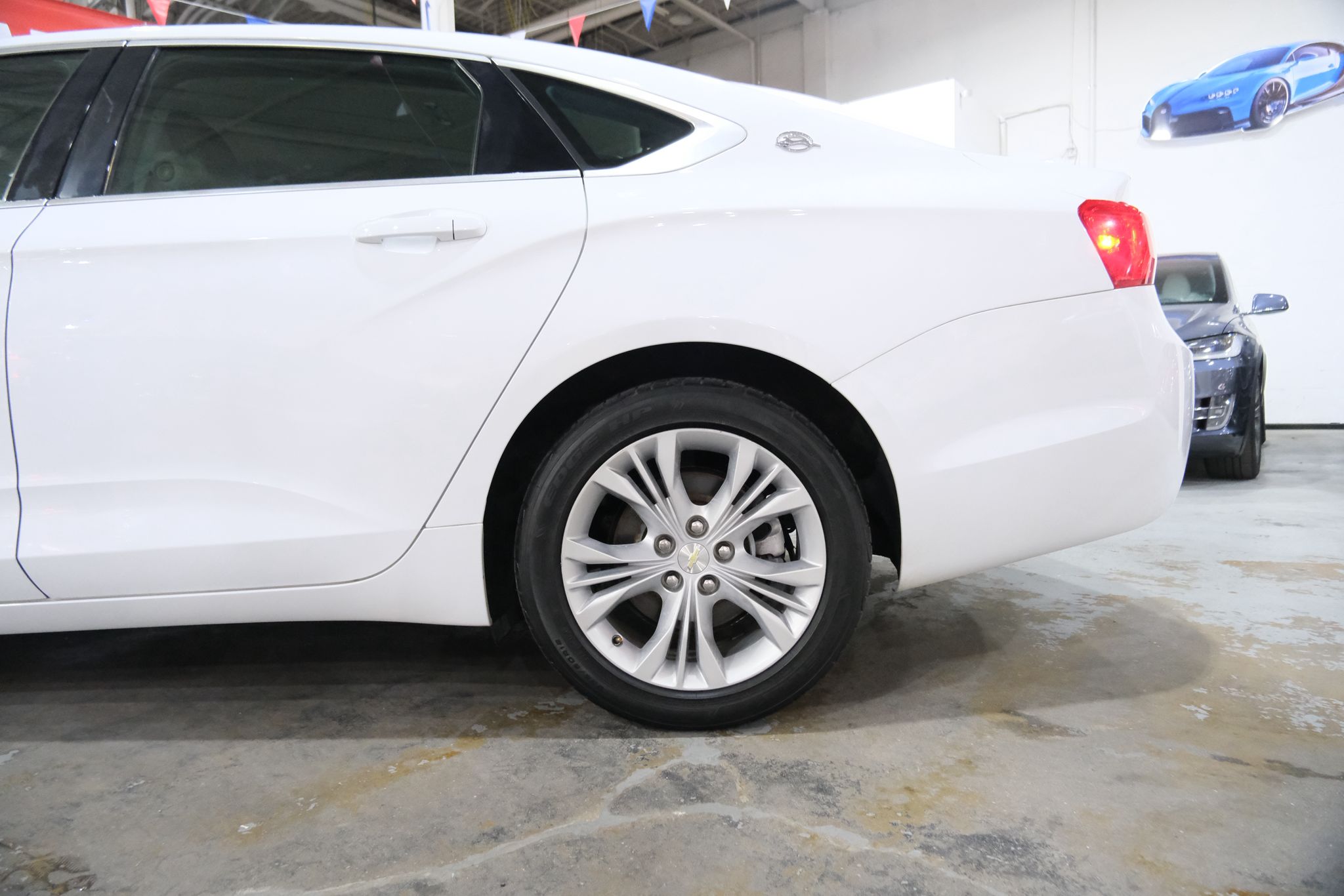 2015 Chevrolet Impala LT Image 11 of 37