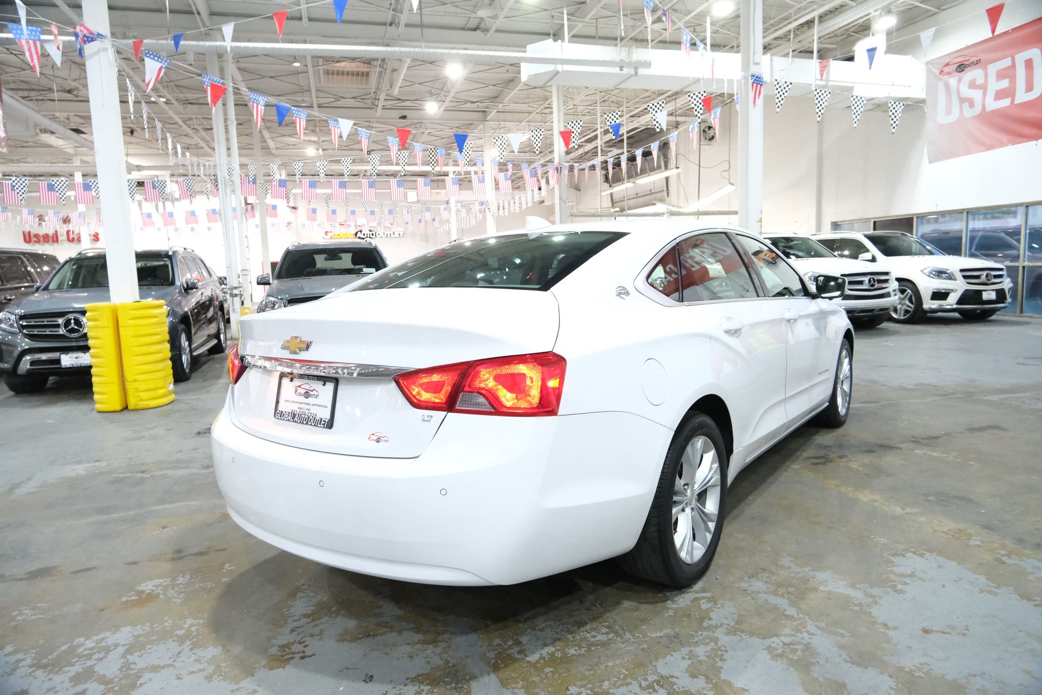 2015 Chevrolet Impala LT Image 4 of 37