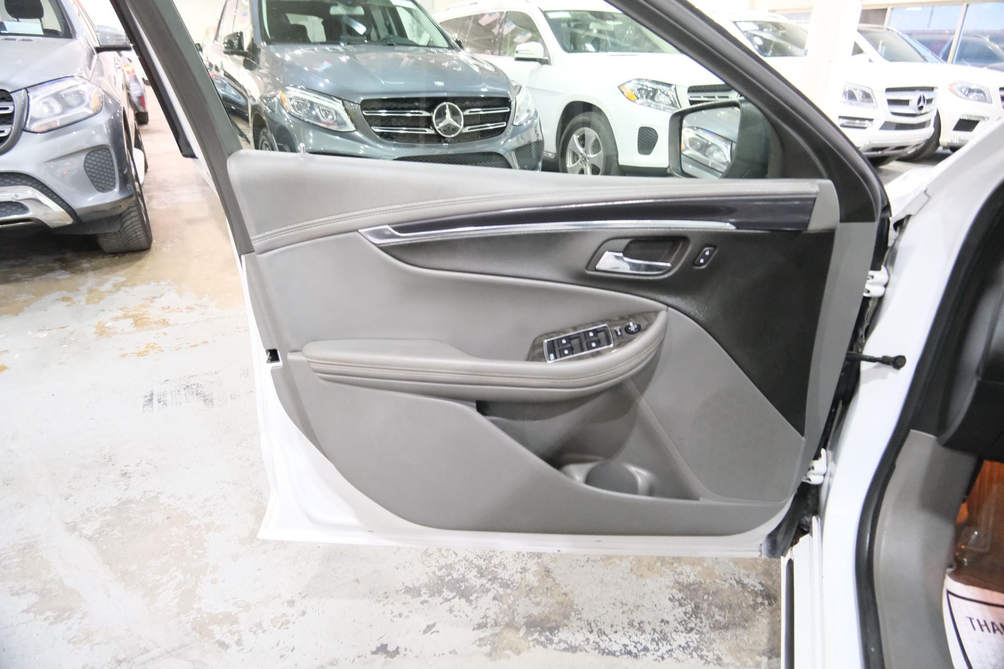 2015 Chevrolet Impala LT Image 33 of 37