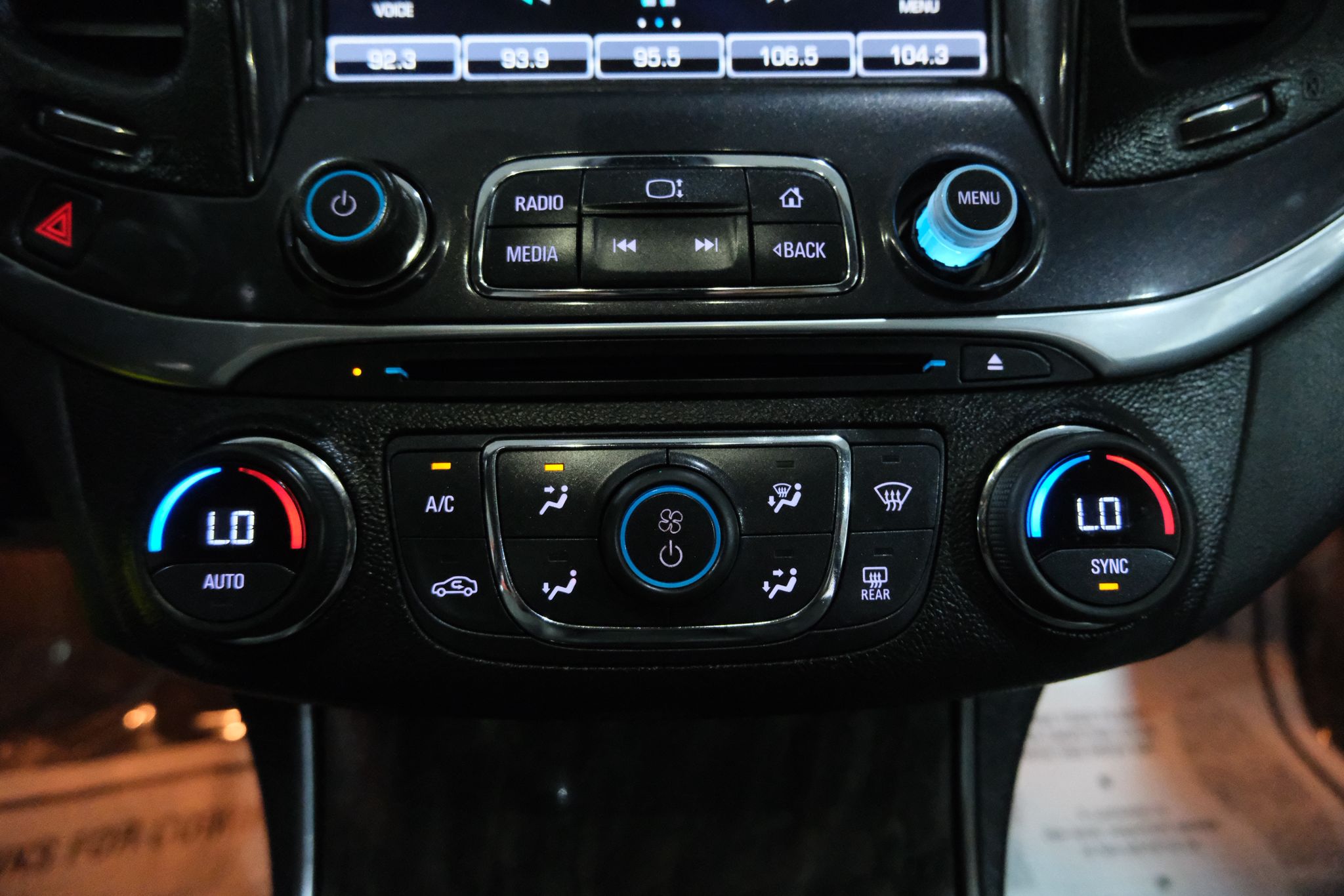 2015 Chevrolet Impala LT Image 28 of 37