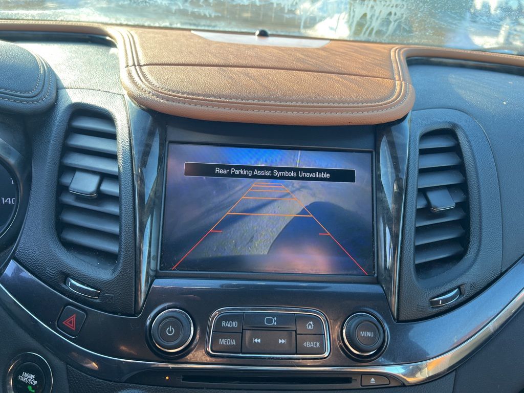 2015 Chevrolet Impala LTZ Image 11 of 23