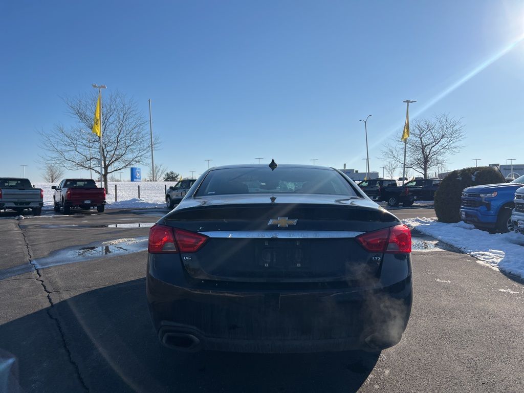 2015 Chevrolet Impala LTZ Image 4 of 23
