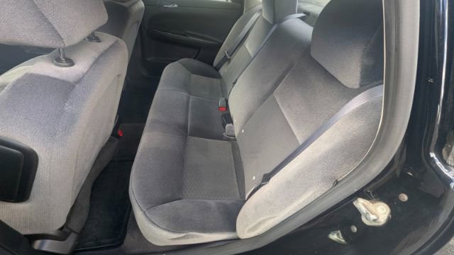 2015 Chevrolet Impala Limited LS Image 18 of 37