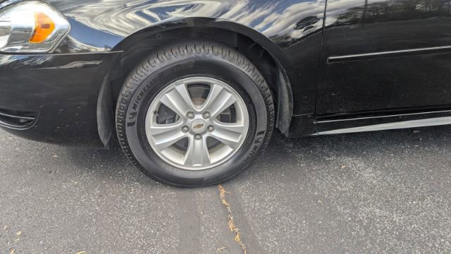 2015 Chevrolet Impala Limited LS Image 11 of 37