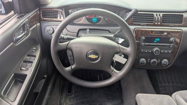 2015 Chevrolet Impala Limited LS Image 23 of 37